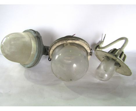 A trio of various 20th century industrial/street lamp heads (3)