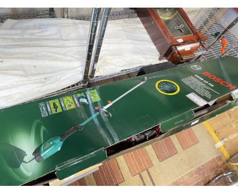 A boxed Bosch AMV 10 multi tool in working order, shipping unavailable