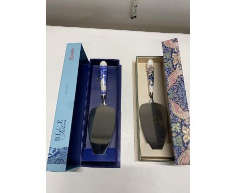 Two boxed collectible Spode cake slicers