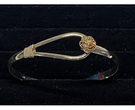 A 925 silver bangle