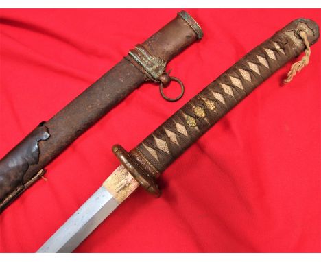 WW2 Japanese Army Officer’s Shin-Gunto sword &amp; field used scabbard. Well used fabric wound binding, with very good ray sk