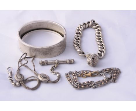 A COLLECTION OF WHITE METAL ITEMS, to include chains and a clasp bangle