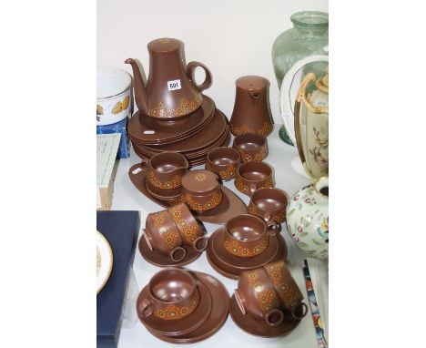 CARLTONWARE TEA/COFFEE WARES, impressed '2316' to base (over 30 pieces)