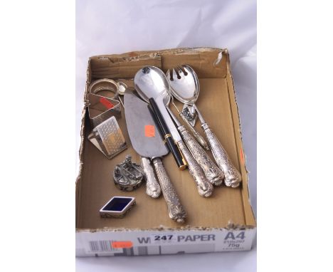 A TRAY OF MISCELLANEOUS ITEMS, to include spoons, napkin rings, trinket box, etc
