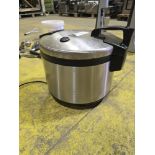 *No Reserve* Rice Cooker