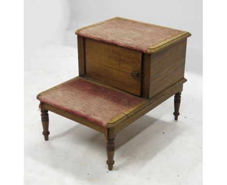 A 19th century two step commode, having a cupboard door, width 17ins