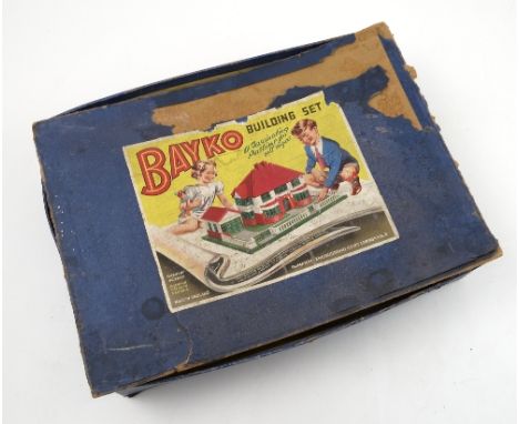 A boxed Bayko building set, number 3