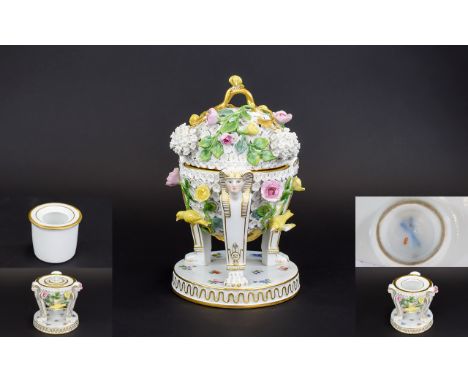 Meissen - 19th Century Very Fine Hand Painted Porcelain Flower Encrusted Ink Stand - Complete with Single Pull out Inkwell an