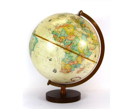 A vintage Globe Master globe, H. 37cm.