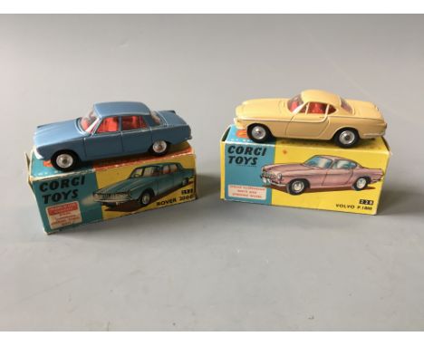 A Corgi 228 Volvo P.1800 and 252 Rover 2000, in boxes. (NO CONDITION REPORT, VIEWING OF LOT ADVISED.)