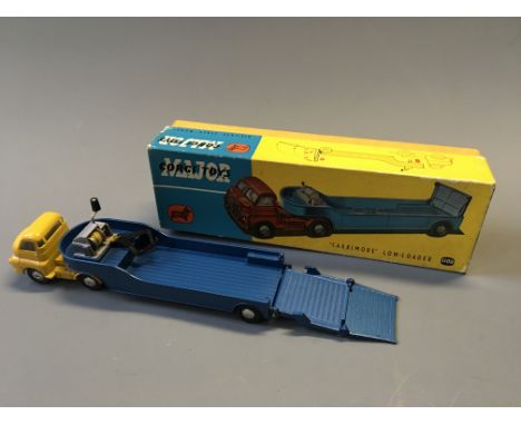 A Corgi 1100 'Carrimore' Low-loader, in box. (NO CONDITION REPORT, VIEWING OF LOT ADVISED.)