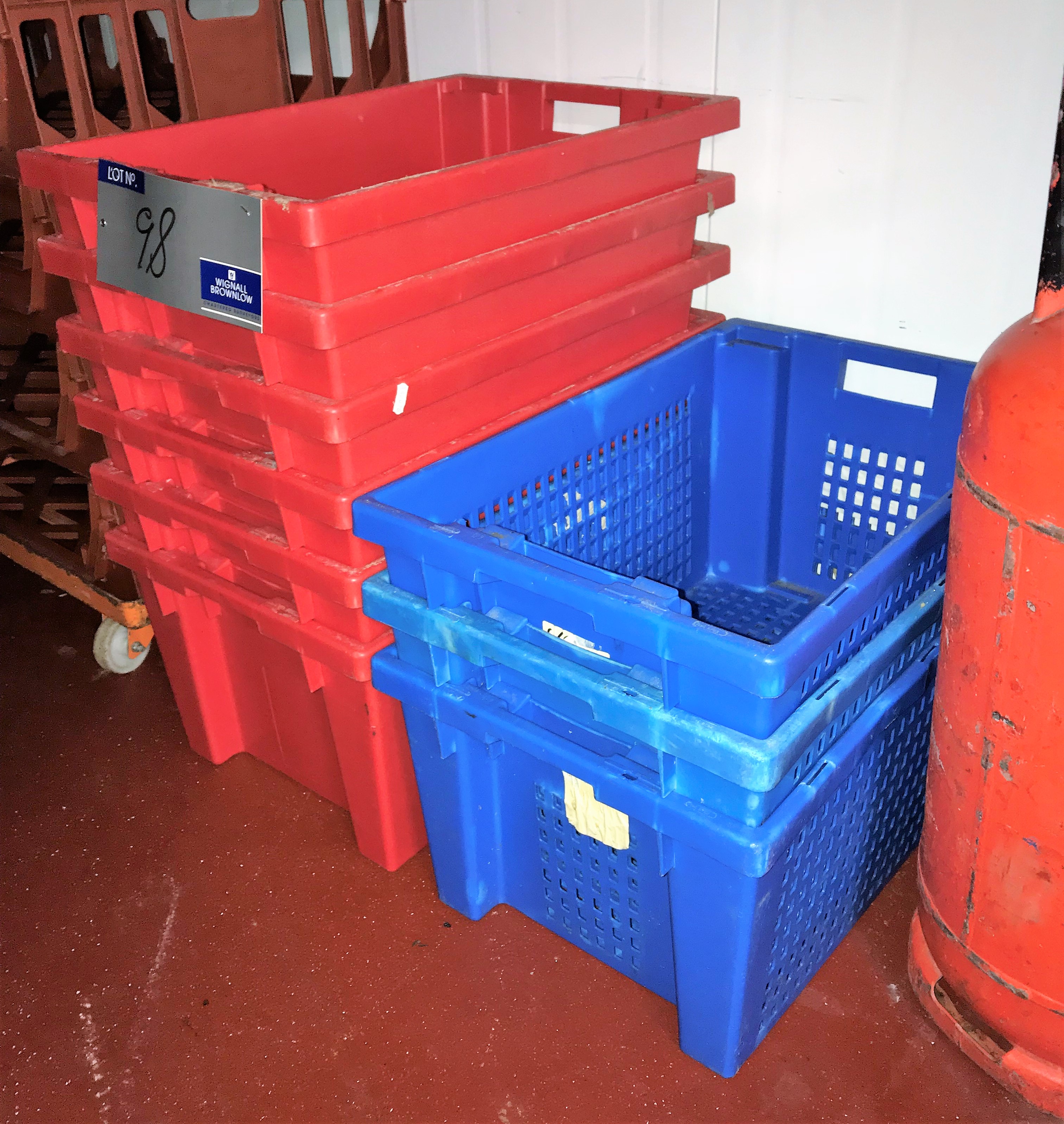 9 Plastic Stacking Boxes, 600 x 400 x 300mm dp (Normanton).