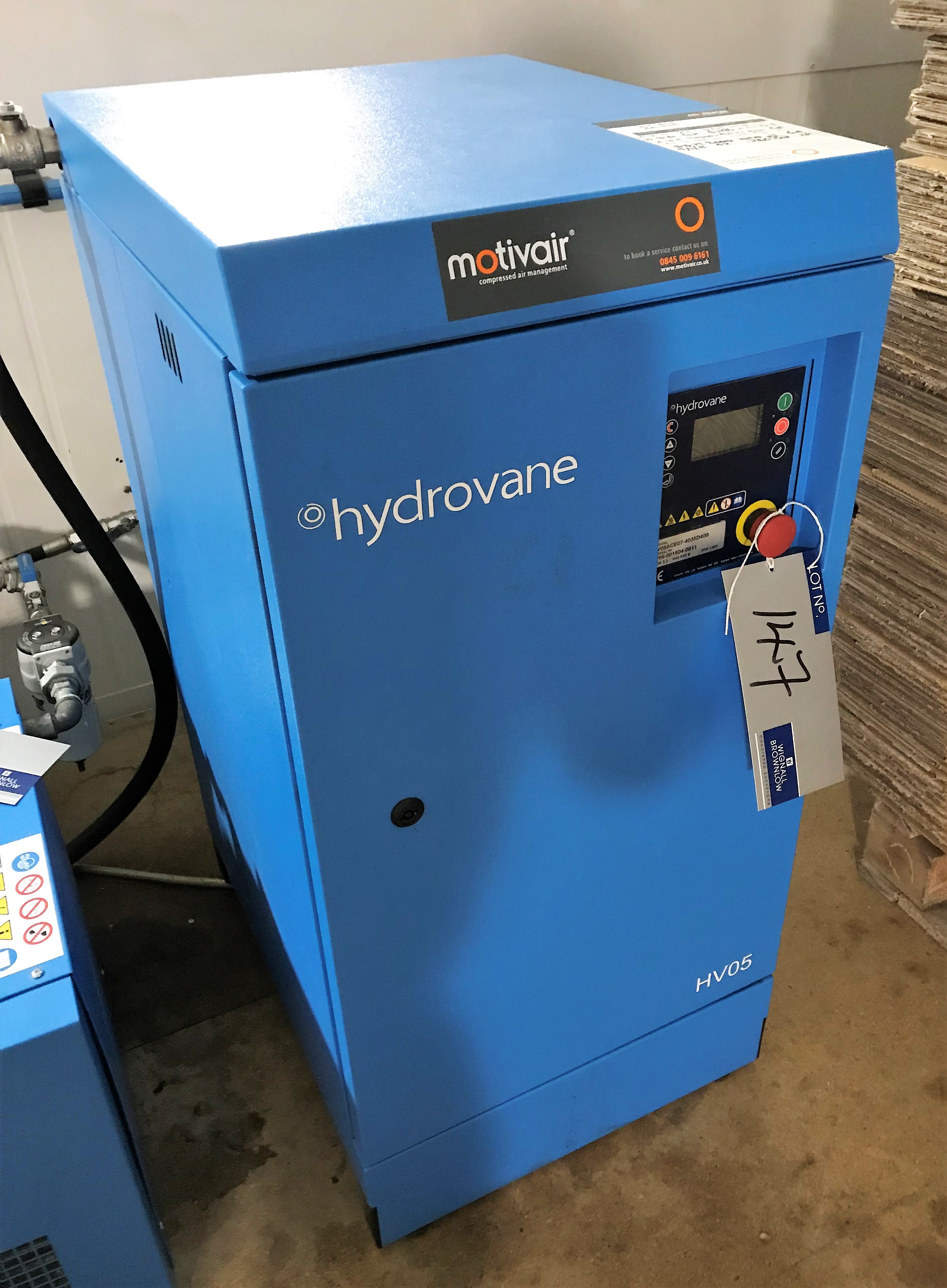 A Hydrovane HV05 Model V05ACE074035D400 Packaged Air Compressor No.V050015040911, 5.5kW, 8 bar