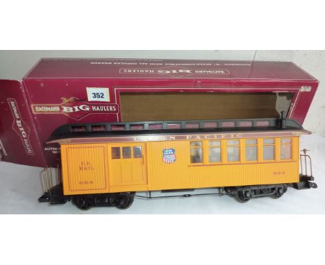 BACHMANN G SCALE BOXED PASSENGER COMBINE COACH WITH SLIDING DOOR UNION PACIFIC 97101