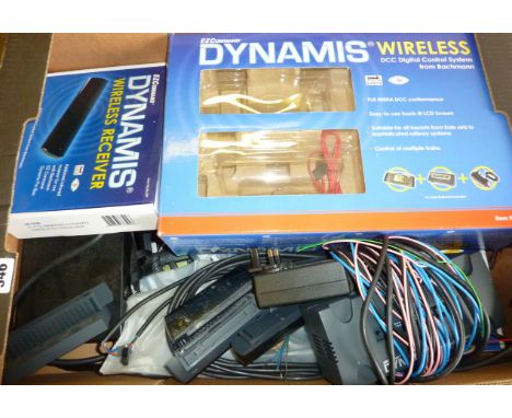 BACHMANN EX COMMAND MODEL RAILWAY SYSTEM, DYNAMICS WIRELESS DCC SYSTEM, EX LAYOUT (NOT TESTED)