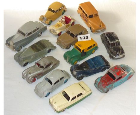 DINKY TOYS 13 PRE / POST WAR ERA CARS OF VARIED AGE