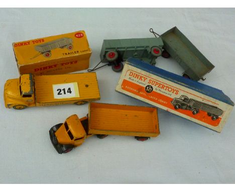 DINKY TOYS BOXED 521 BEDFORD ARTIC LORRY, TRAILER 428 PT BOXED, LEYLAND FERROCRETE LORRY