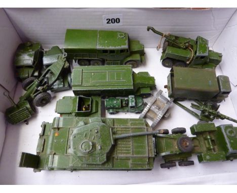 DINKY TOY COLLECTION, 10 MILITARY VEHICLES INC RECOVERY 661, 677, 623, 689, 674, 688 ANTAR & TANK