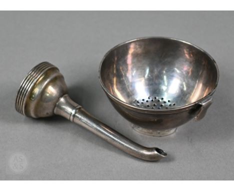 A George III Scottish silver wine funnel with reeded rims, William Constable, Edinburgh 1810, 3.7oz, 14.5cm high Some scratch
