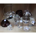 A shelf containing a selection of collectible glass including Wedgwood examples (11)