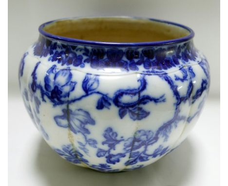 A Wedgwood 'Etruria' ceramic jardiniere, H.25cm 