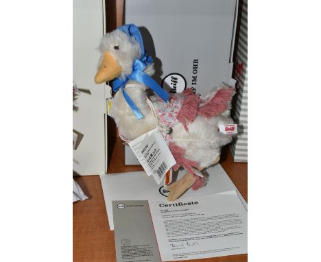 A BOXED STEIFF LIMITED EDITION 'JEMIMA PUDDLE-DUCK' EXCLUSIVE TO DANBURY MINT, no.690358, ltd ed no.480/5000, white mohair, w