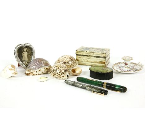 A quantity of Bijouterie, to include an S. Jones patent tin match box, the lid hand painted and decorated with flowers, toget