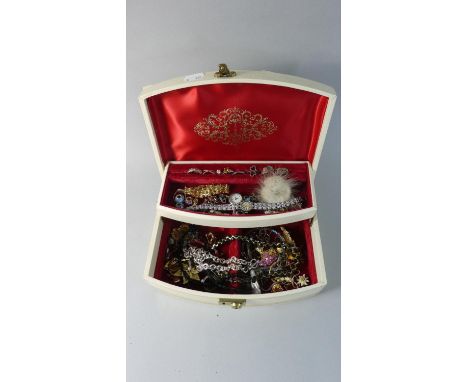 A Vintage Jewellery Box Containing Costume Jewellery 