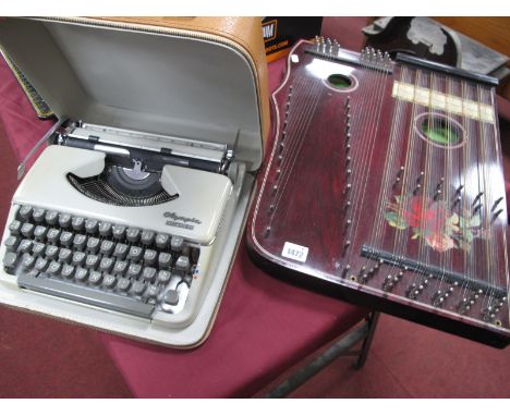 Konzert Violin-Harpe Zither; Olympia 'Spendid 66' typewriter. (2)