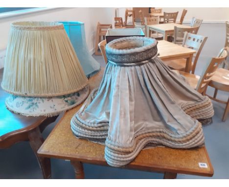 5 RETRO LAMP SHADES