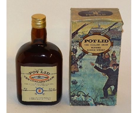 A Pot Lid over 8 years old 'The Curlers Dram Blended Scotch Whisky' 75cl, 40% vol, boxed