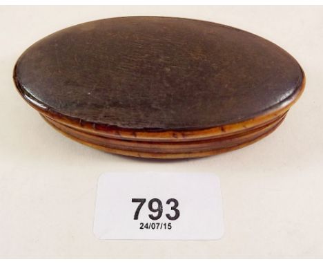 A Victorian horn and ebony pocket snuff box 