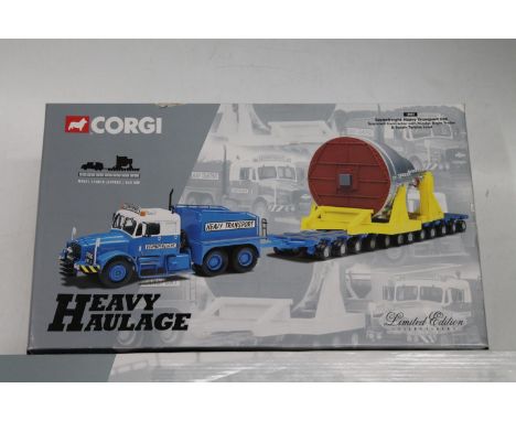 Corgi 1:50 scale Heavy Haulage 18055 Pickfords Industrial Ltd Scammell Contractor x2 Nicholas Trailer Bogies and Generator li