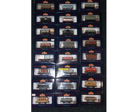 Bachmann Branchline OO gauge model railways rolling stock including: 37276 27 ton steel tipper wagon; 38180 12 ton BR fruit w