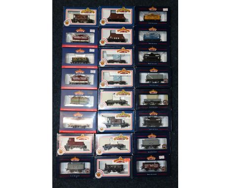 Bachmann Branchline OO gauge model railways rolling stock including: 37050S Devlin's Trawlers wagon; 37650S Scottish and Newc