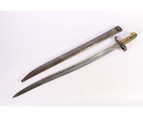 French 1866 pattern sword bayonet with spine unmarked, blade length 57cm, bayonet length 70cm, with scabbard. Condition Repor