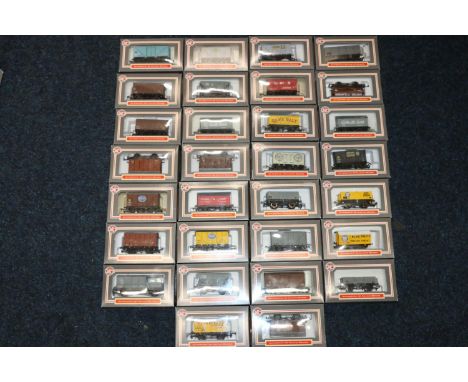 Dapol OO gauge model railways rolling stock including: Banana van; Fyffes Banana; Ventilated van; 12t hopper Sheepbridge etc.
