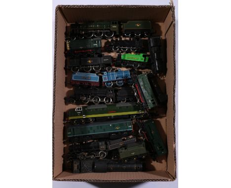 OO gauge model railway locomotives including: Mainline 4-6-0 Bahamas tender locomotive 45596 BR green; Bachmann 0-6-0 diesel 