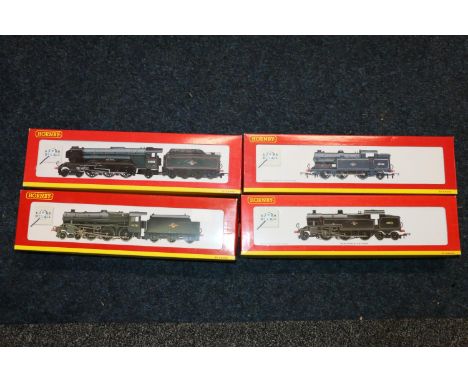 Hornby OO gauge model railway Super Detail locomotives including: R2152 4-6-2 Manna tender locomotive 60085 BR green; R2178B 