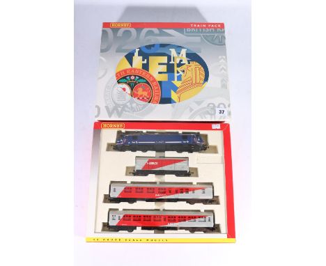 Hornby OO gauge model railways R2437 Serco Rail Test train pack with EWS 90019 First Scotrail electric locomotive, boxed 