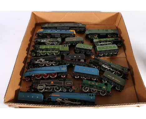 OO gauge model railway locomotives including: Hornby Dublo 4-6-2 Sir Nigel Gresley tender locomotive 7 LNER blue; Hornby Dubl