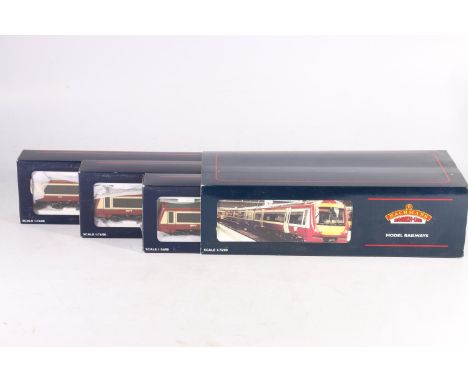 Bachmann Branchline OO gauge model railways 32462 Class 170 Turbostar three-car DMU set, Strathclyde, numbers 50470, 56470 an