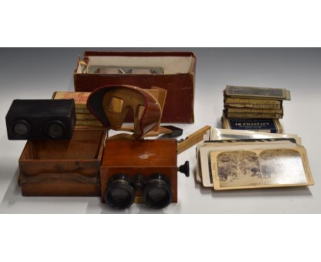 19thC stereoscopic viewer and cards, to include Boer war interest Underwood &amp; Underwood example, Hamburg Zoo, ladies 'pla