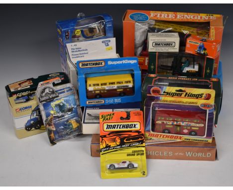 Seventeen Corgi, Lledo, Matchbox and similar diecast model vehicles including Matchbox Superkings K-15 The Londoner, Corgi Ma