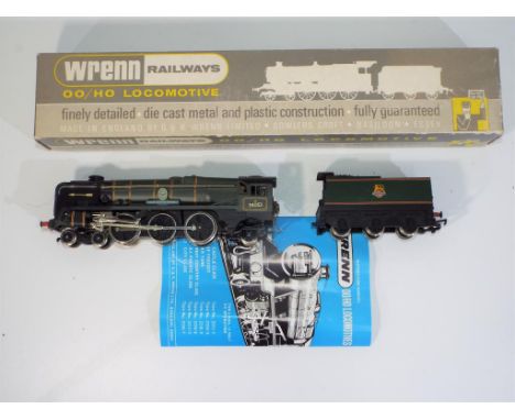 Model Railways - WRENN - #W2269 4-6-2  rebuilt Battle of Britain steam locomotive fitted with Golden Arrow Adornments two smo