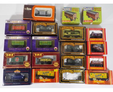 Model Railways - nineteen OO gauge wagons in original boxes by Hornby, Dapol, Bachmann and other, lot also includes two Kitma