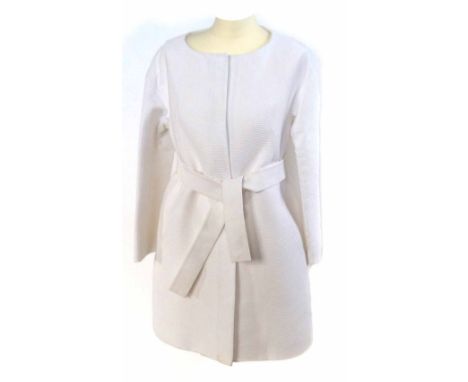 White Chloe ribbed dress coat with zip, light spring/summer coat with tie belt.    Condition report:  Very good condition. Ti