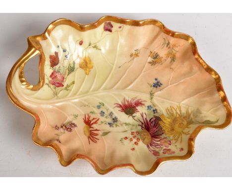 A Worcester blush ivory, late Victorian leaf shaped dish, width 22.5cm. 