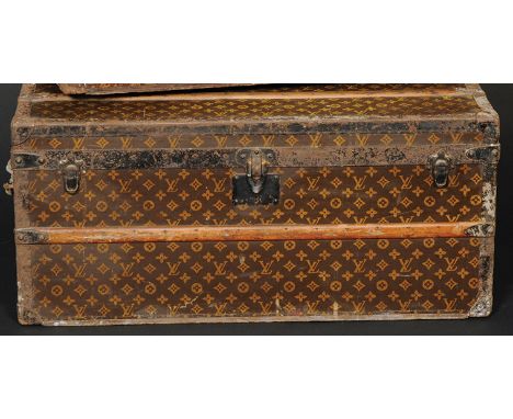 A Louis Vuitton cabin trunk, the interior label with addresses in Paris, Nice, Lille and London, and numbered 213246, depth 5