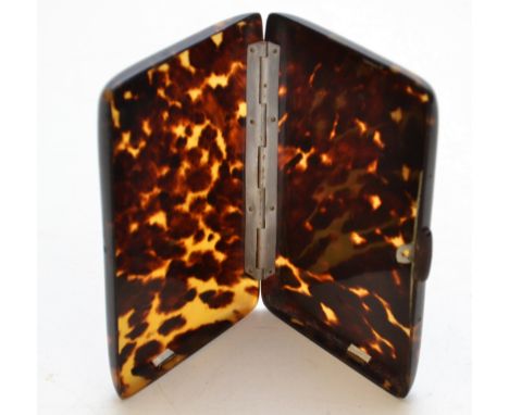 A 1930's tortoiseshell cigarette case.
 Condition Report: Size is 12.5cm x 8cm. Good condition other than some light scratchi